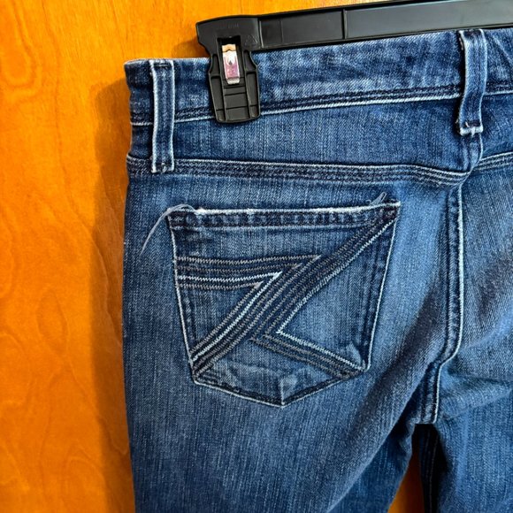 7 for all man kind flynt capri - Picture 9 of 16